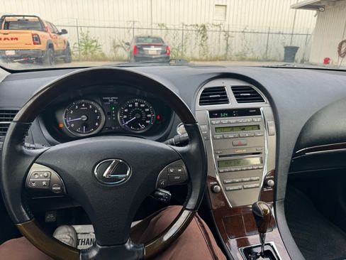 Used 2011 Lexus ES 350 image 23