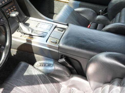 Used 1991 Chevrolet Corvette Convertible image 16