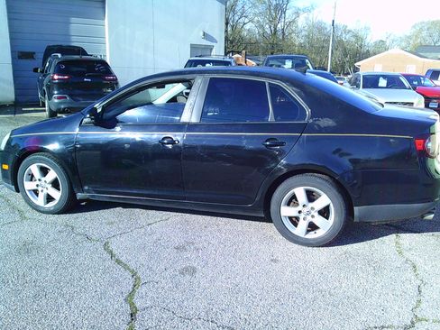 Used 2009 Volkswagen Jetta 2.5 image 3