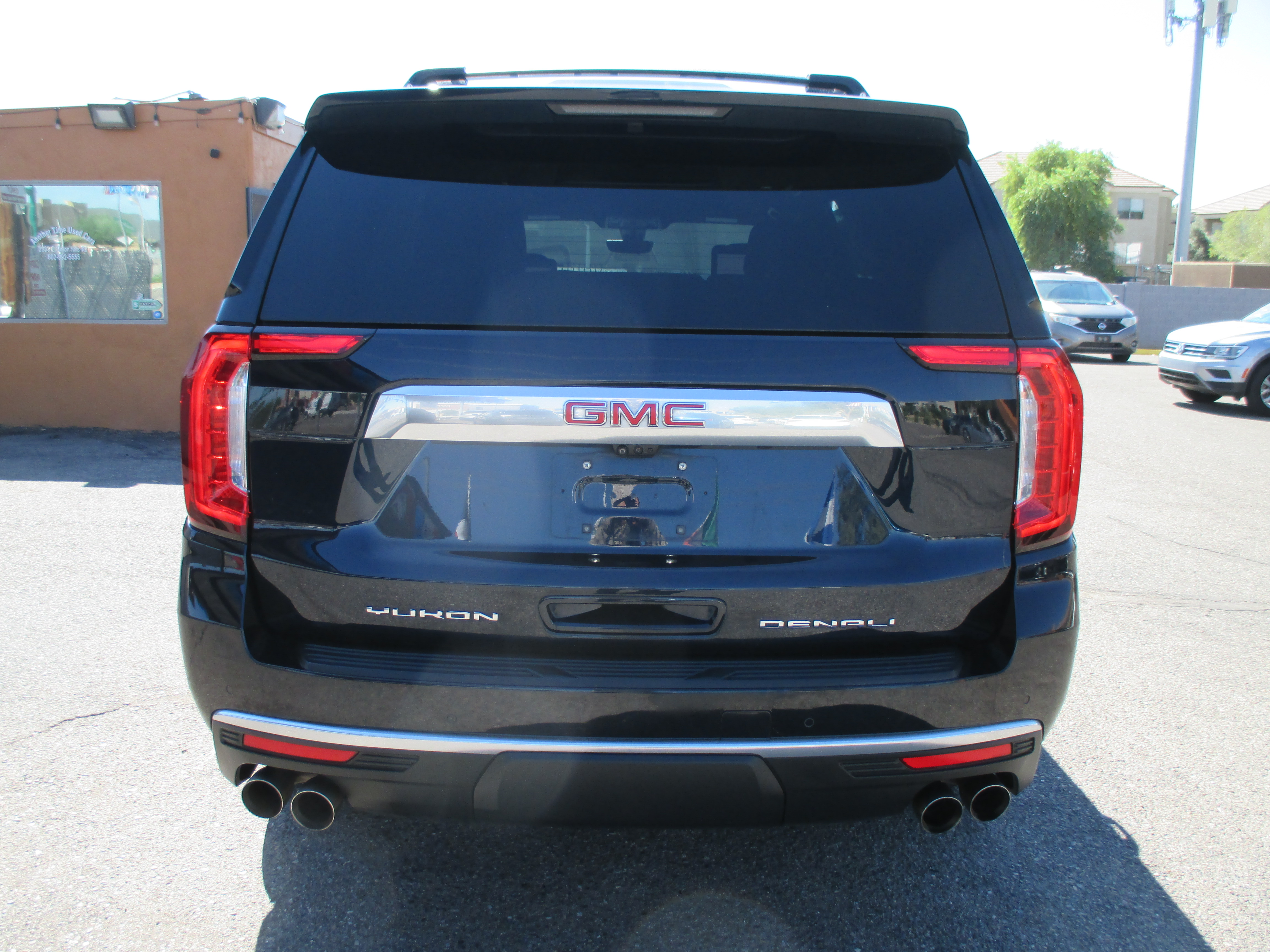 Used 2022 GMC Yukon 4WD Denali Ultimate image 18