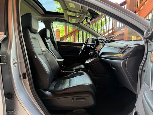 Used 2017 Honda CR-V Touring image 20