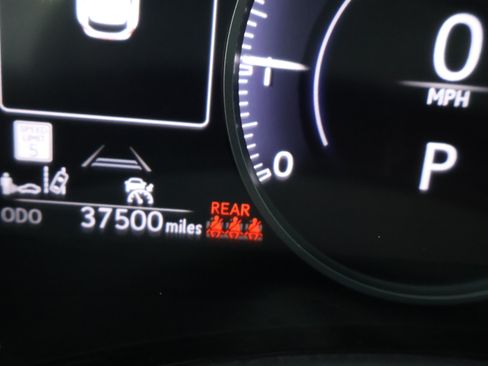 Used 2023 Lexus NX 350 image 23