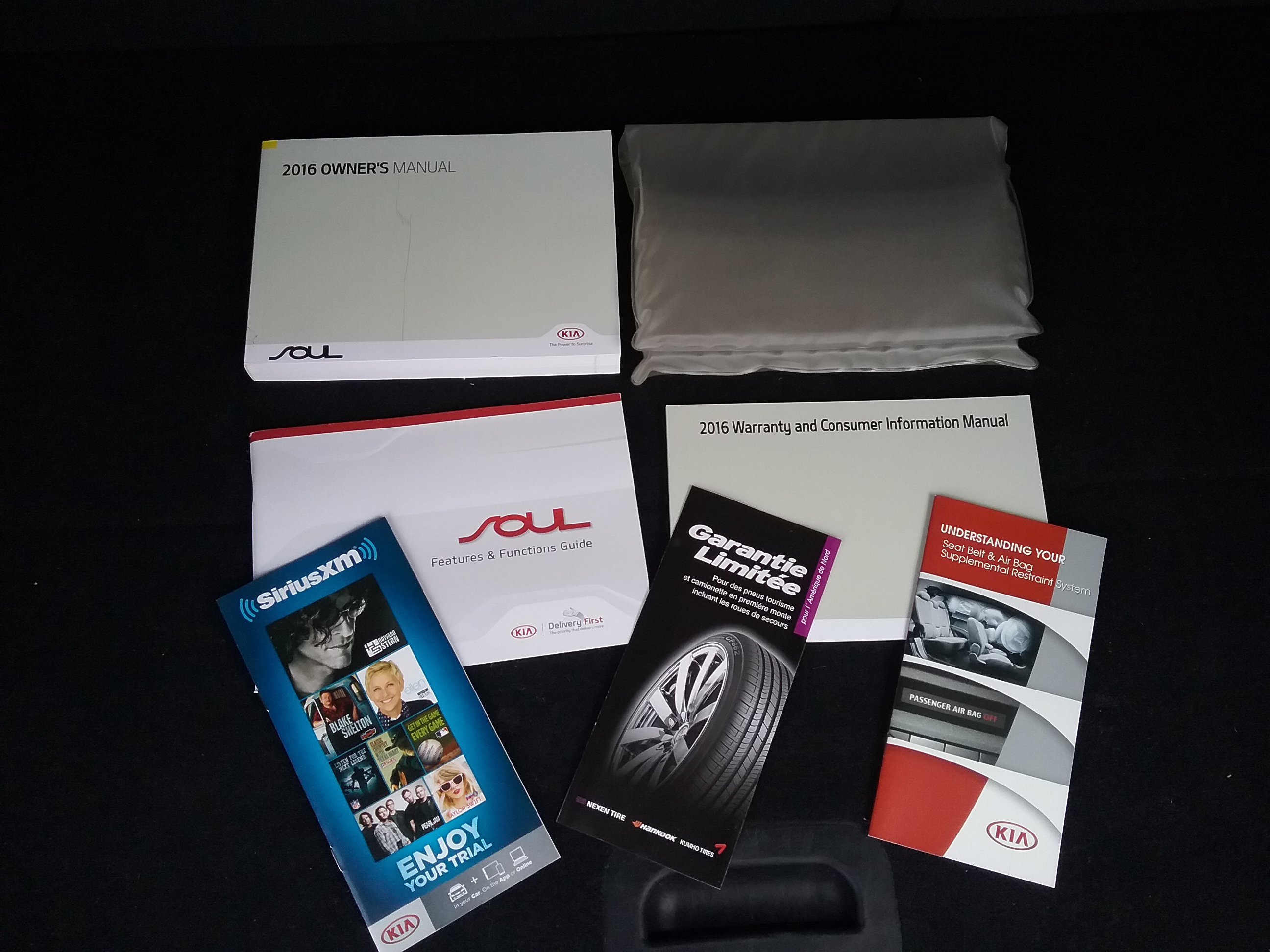 Used 2016 Kia Soul FWD image 12