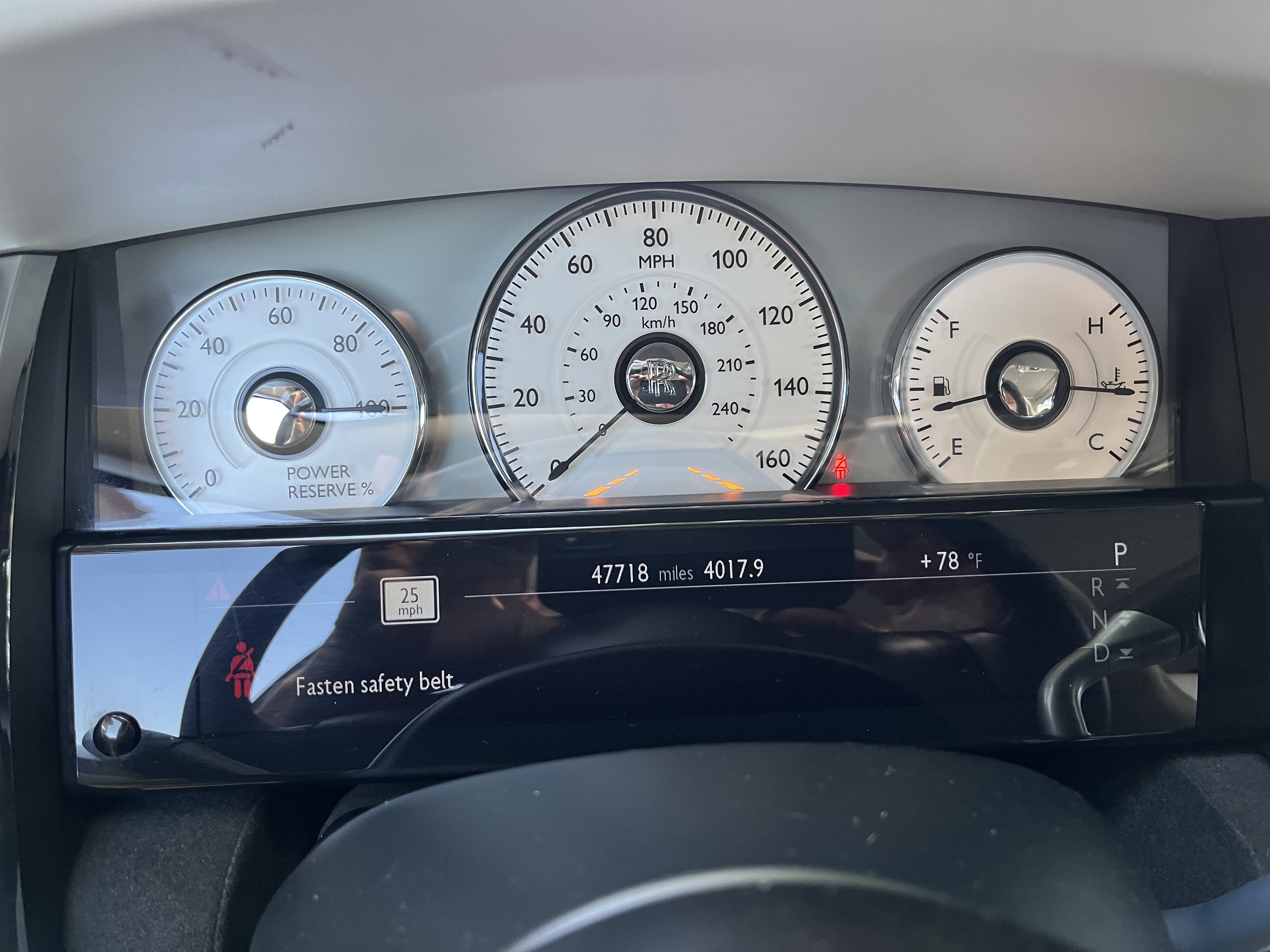 Used 2014 Rolls-Royce Ghost RWD image 15