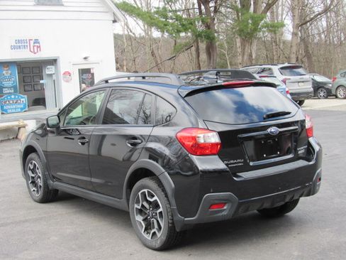 Used 2016 Subaru Crosstrek 2.0i Limited image 6