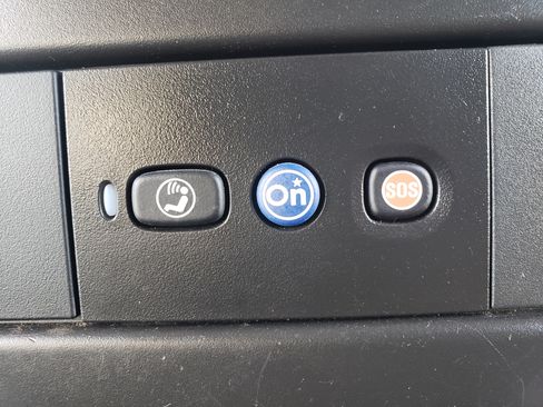 Used 2020 Chevrolet Express 2500 image 21