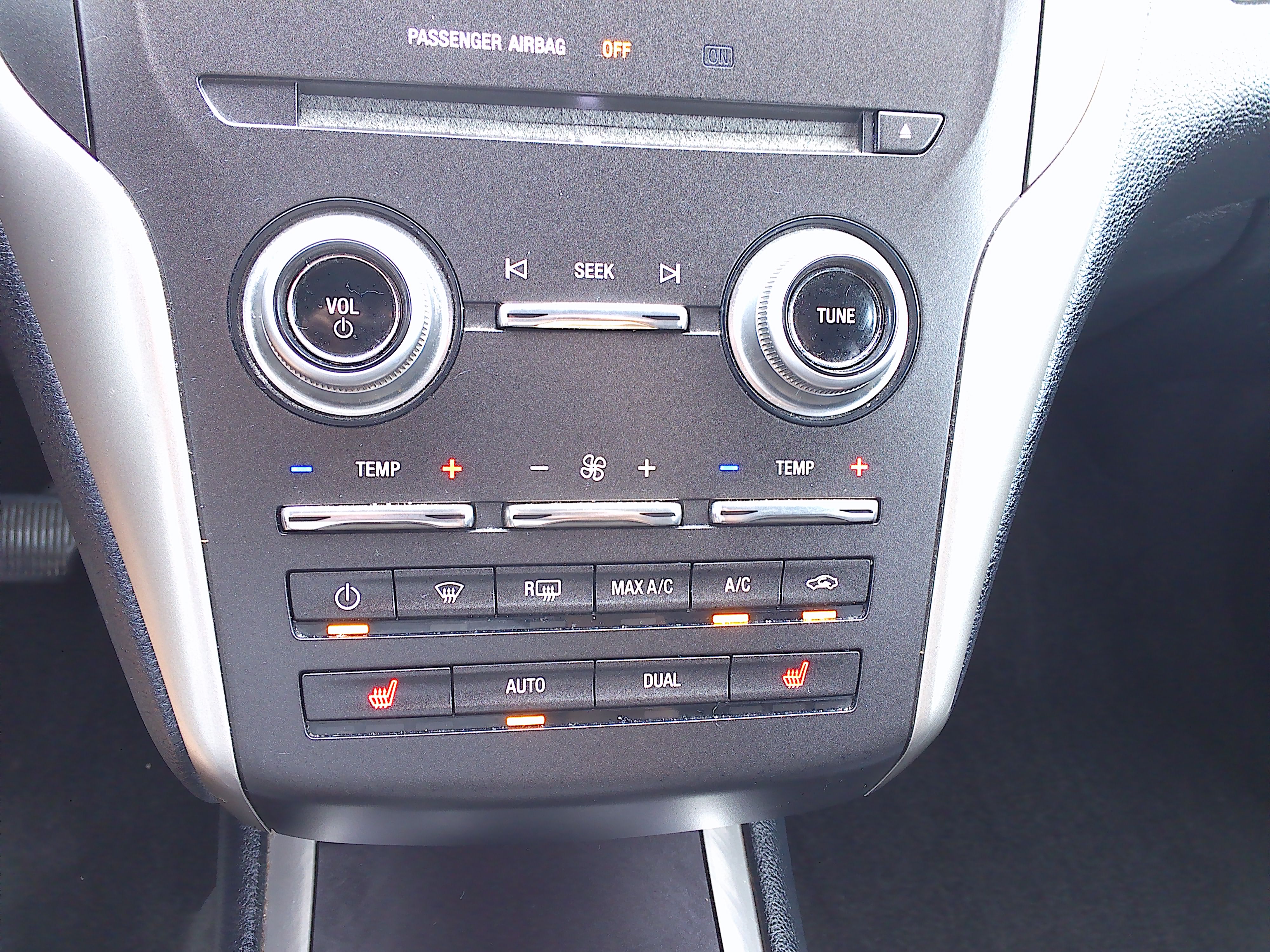 Used 2015 Lincoln MKC FWD image 19