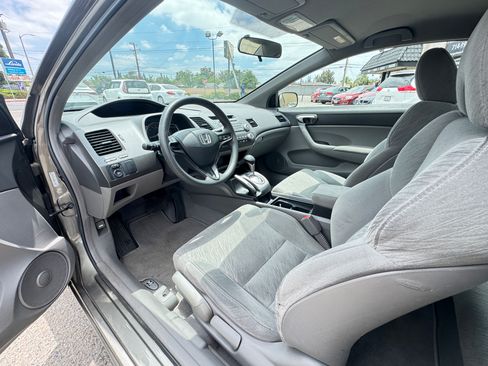 Used 2006 Honda Civic LX Coupe image 17