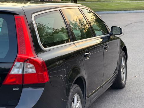 Used 2009 Volvo V70 UNAVAIL FWD image 17