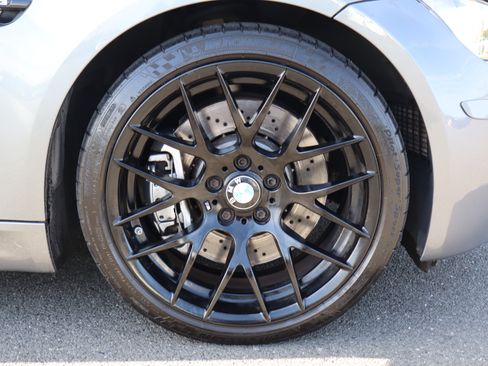 Used 2009 BMW M3 Convertible RWD image 40