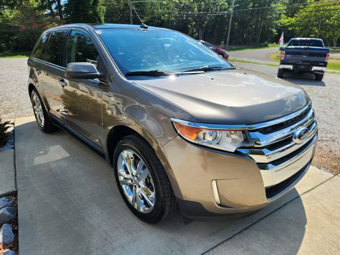 Used 2013 Ford Edge FWD Limited image 4