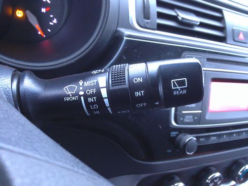 Used 2016 Kia Rio LX image 27