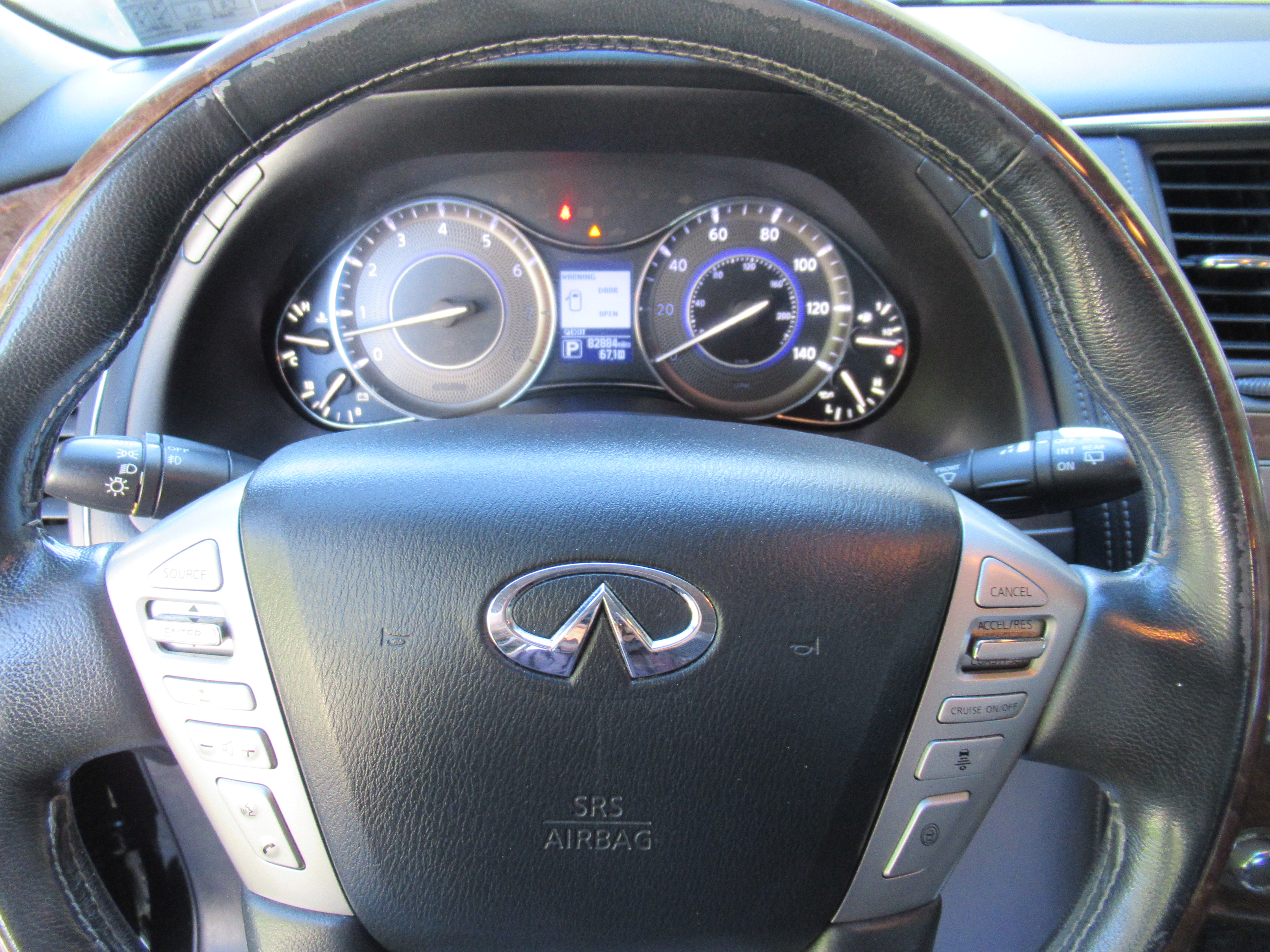 Used 2017 INFINITI QX80 4WD image 13