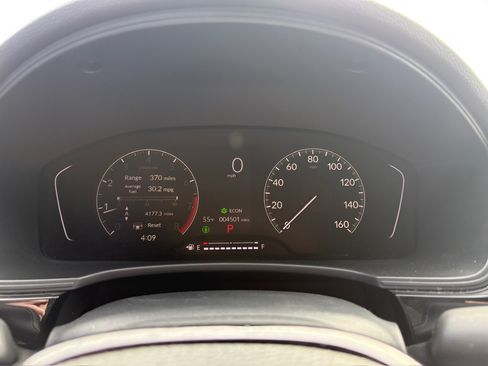 Used 2025 Honda Civic Sport image 16