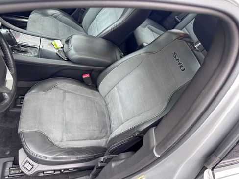 Used 2013 Ford Taurus SHO image 15