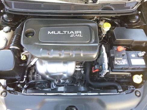 Used 2015 Dodge Dart SXT FWD image 26