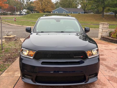 Used 2018 Dodge Durango SXT image 2