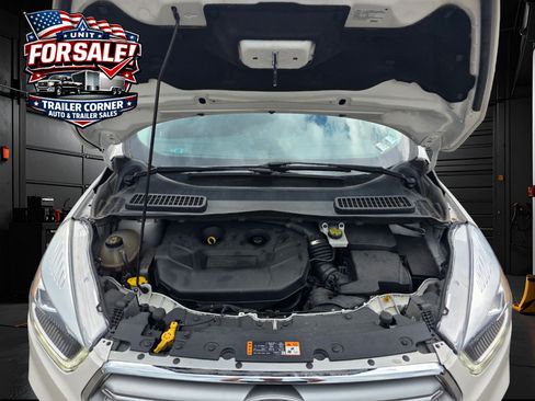 Used 2017 Ford Escape 4WD Titanium image 10
