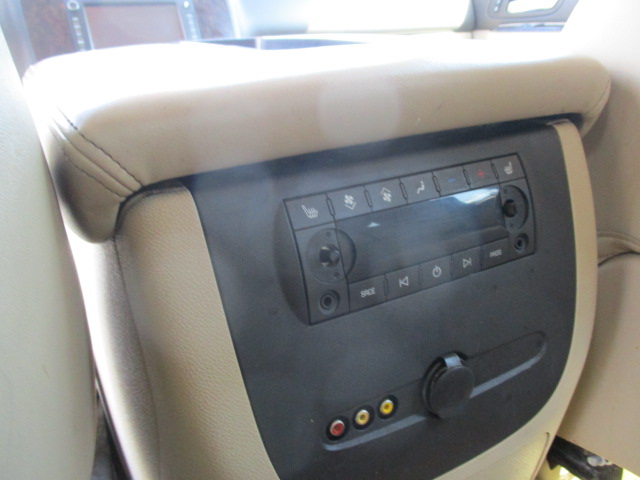 Used 2012 GMC Yukon AWD Denali image 25