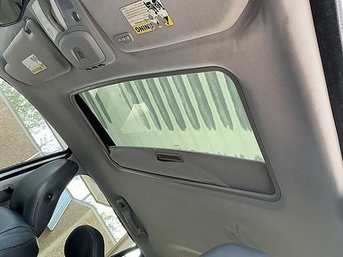 Used 2010 Volvo XC90 3.2 image 19