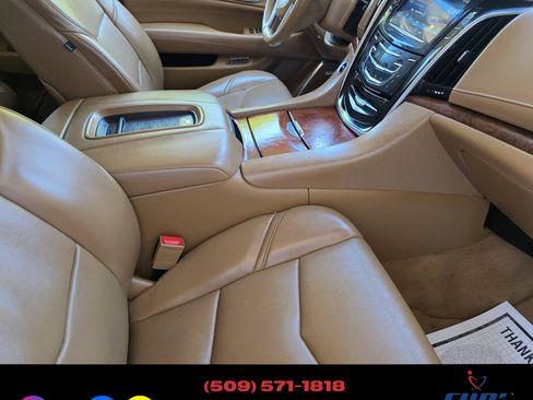 Used 2015 Cadillac Escalade 4WD Platinum image 18