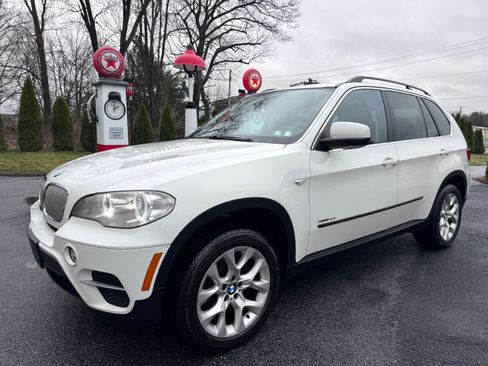 Used 2013 BMW X5 xDrive35i image 1