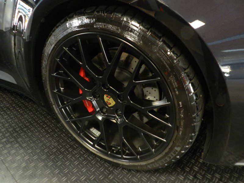 Used 2024 Porsche 911 Targa 4 GTS AWD/4WD image 17