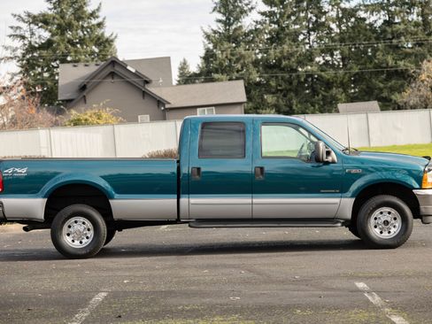 Used 2001 Ford F350 XLT image 8