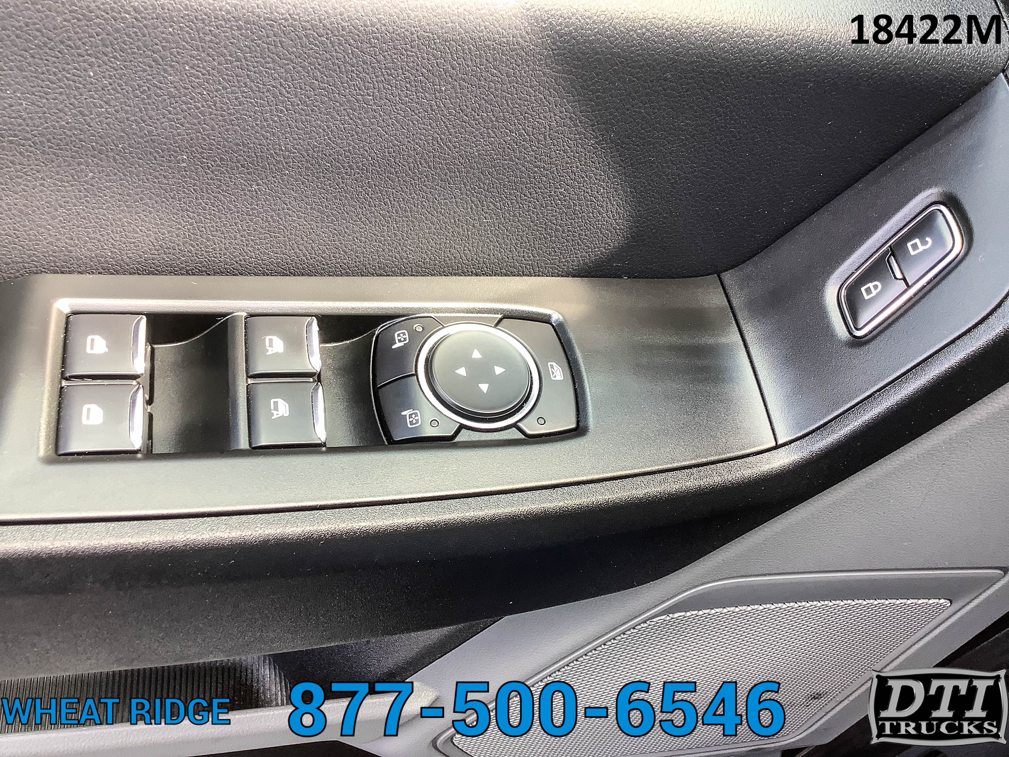 Used 2025 Ford F250 4x4 Crew Cab Super Duty image 24