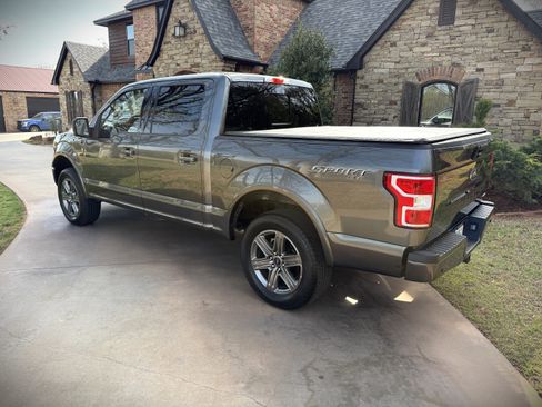Used 2020 Ford F150 Sport image 2