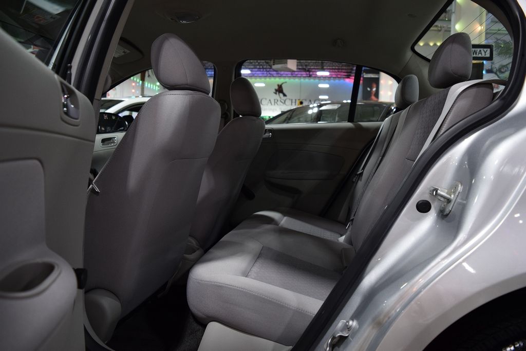 Used 2010 Chevrolet Cobalt LS Sedan FWD image 19
