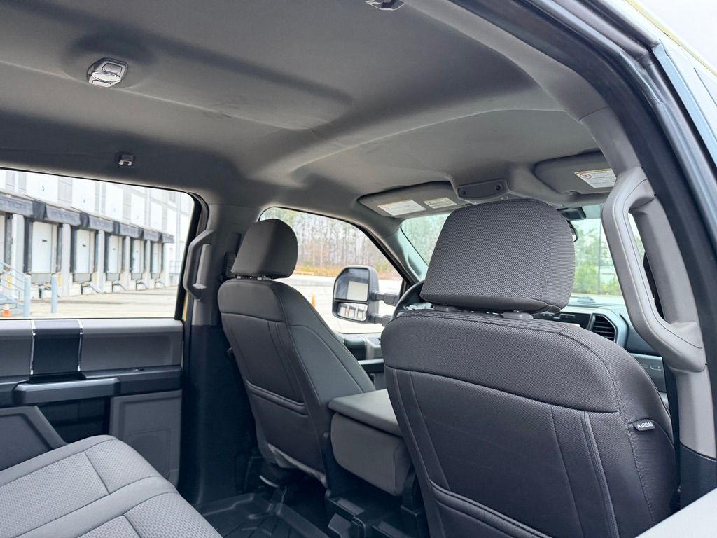 Used 2022 Ford F250 AWD/4WD image 9