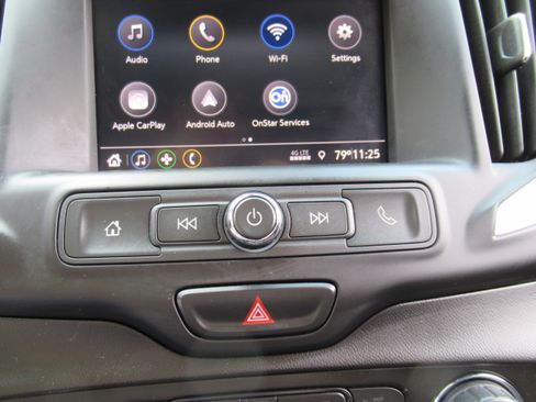 Used 2021 GMC Terrain AWD SLE image 12