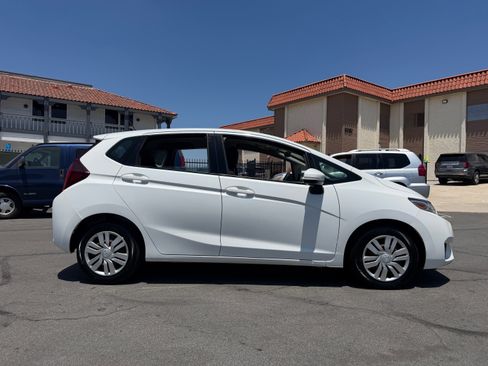 Used 2017 Honda Fit LX image 16