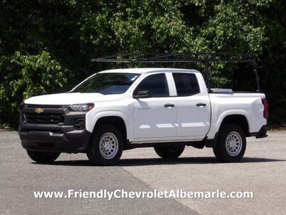Used 2024 Chevrolet Colorado 2WD Crew Cab W/T
