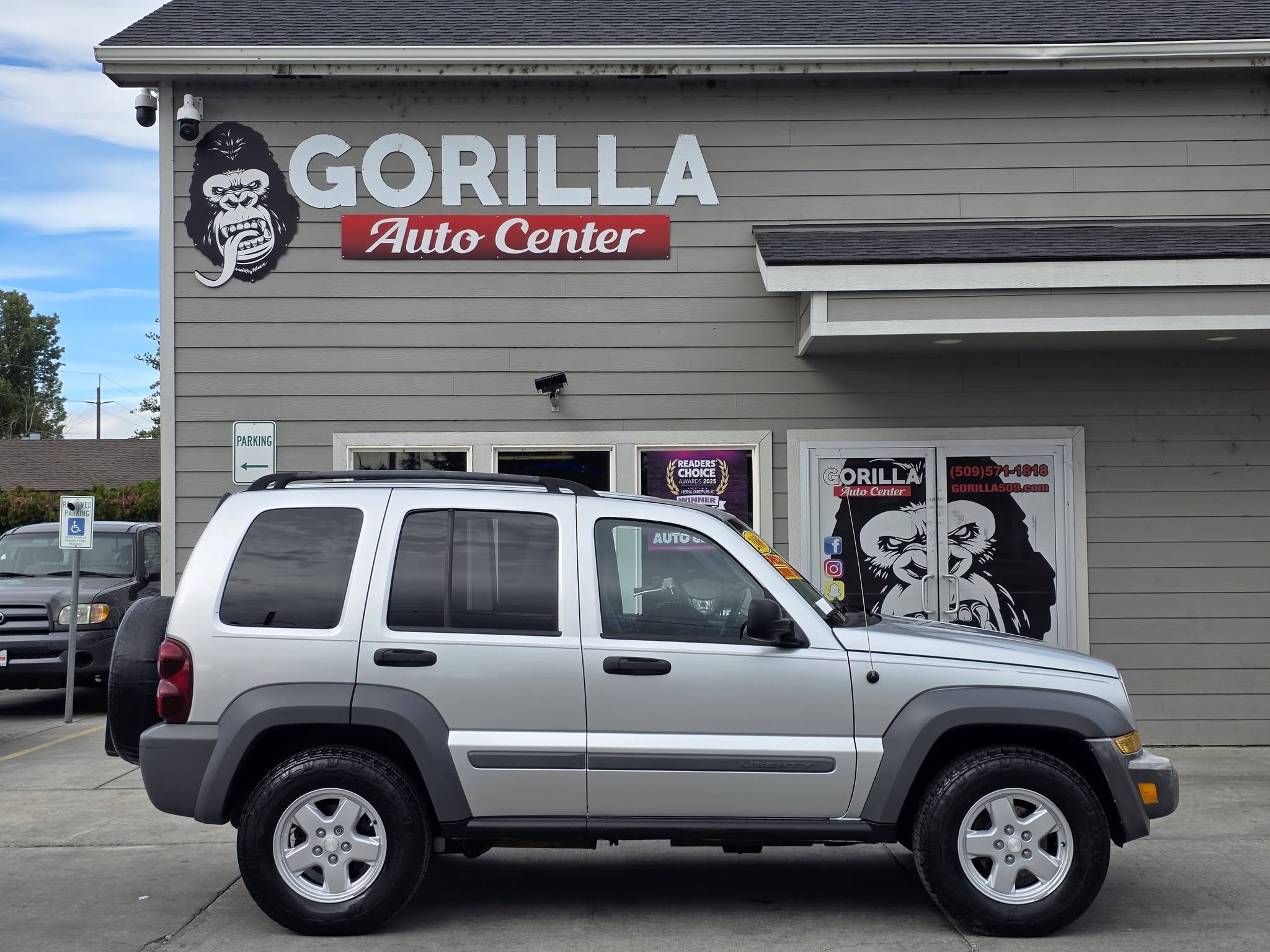 Used 2006 Jeep Liberty 4WD Sport image 8