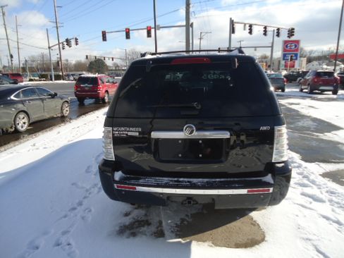 Used 2007 Mercury Mountaineer Premier image 2
