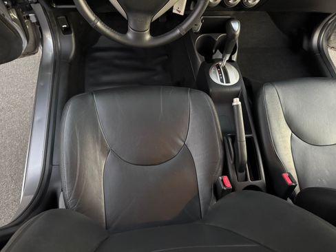 Used 2008 Honda Fit Sport image 18