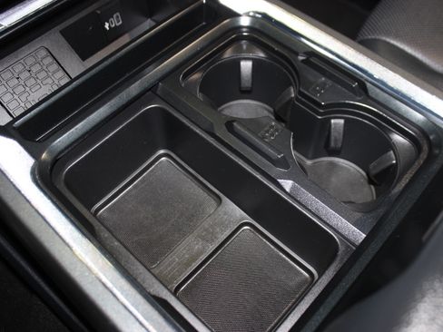 Used 2023 Ford F250 Lariat image 46