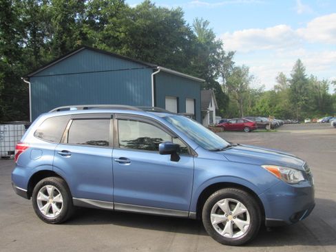 Used 2016 Subaru Forester 2.5i Premium AWD/4WD image 10