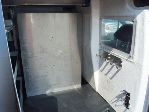 Used 2020 Ford Transit Connect XL image 18