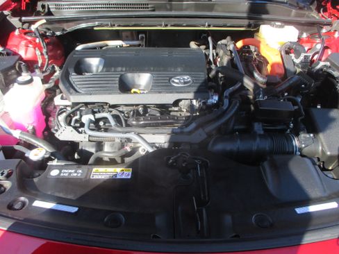 Used 2025 Toyota Crown Signia Limited image 17