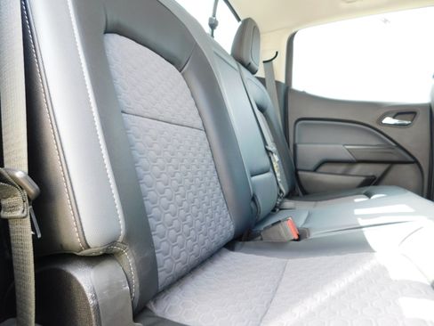 Used 2016 Chevrolet Colorado Z71 image 15