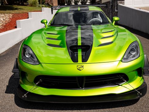 Used 2017 Dodge Viper GTC image 44