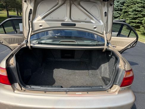 Used 2000 Honda Accord EX V6 Sedan image 9