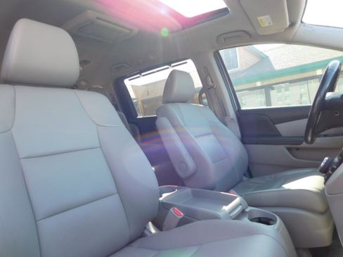 Used 2014 Honda Odyssey EX-L image 29