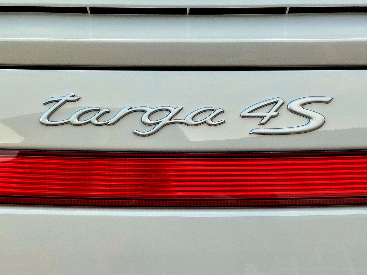 Used 2011 Porsche 911 Targa 4S AWD/4WD image 40