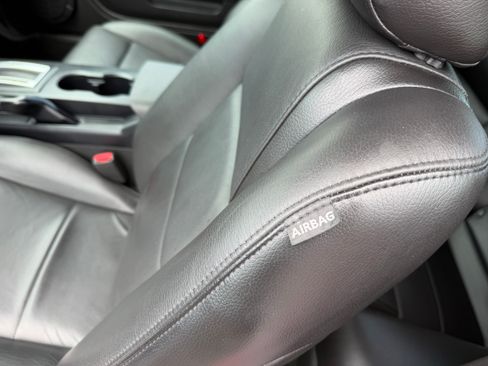 Used 2006 Ford Mustang Premium Convertible RWD image 5
