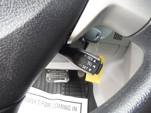 Used 2012 Toyota Corolla LE image 16