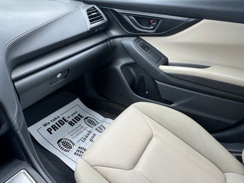 Used 2017 Subaru Impreza 2.0i Premium image 12